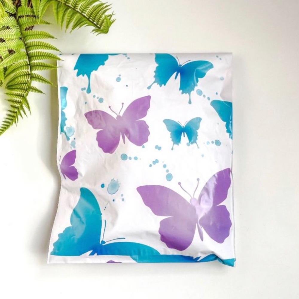 25 14X17 Poly Mailers Butterfly Flat Shipping Envelopes PRICE IS FIRM - Picture 7 of 8